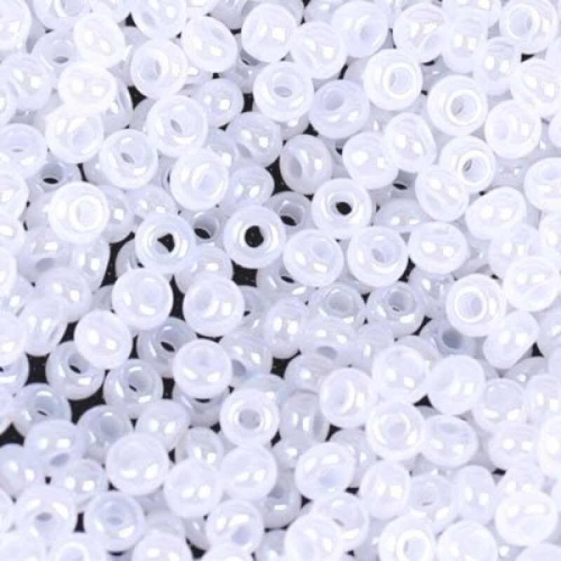 57102 10/0 чеський бісер Preciosa,  білий, непрозорий глазурований