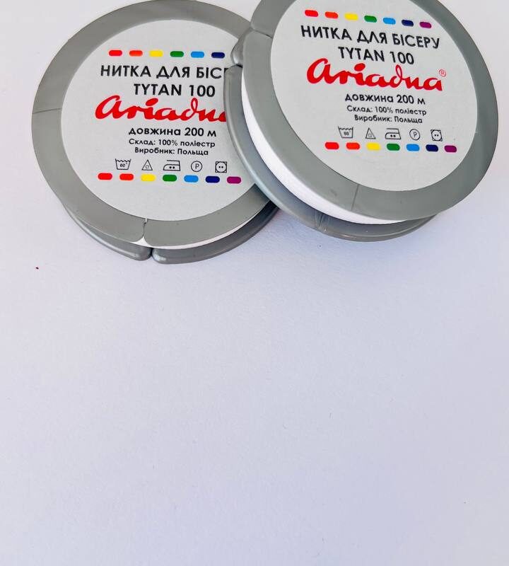 Нитка титан 100 , біла