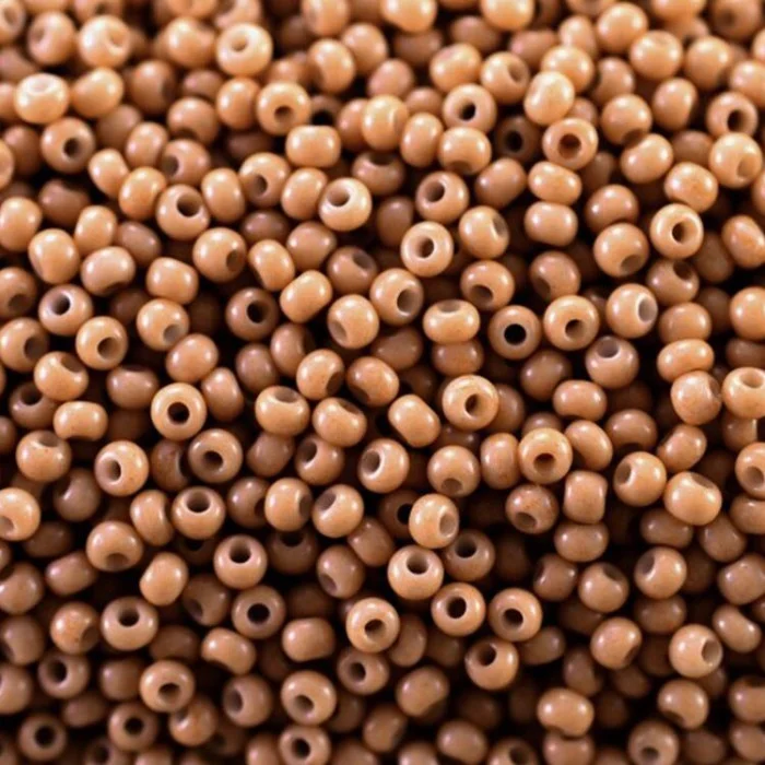 03612 10/0 чеський бісер Preciosa,  коричневий, непрозорий крейдяний сольгель