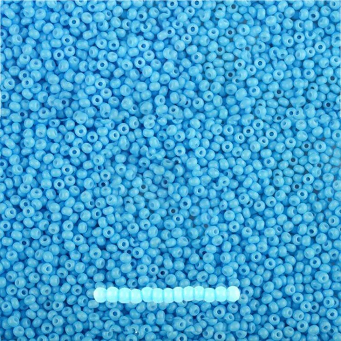 03634 10/0 чеський бісер Preciosa, блакитний, непрозорий крейдяний сольгель