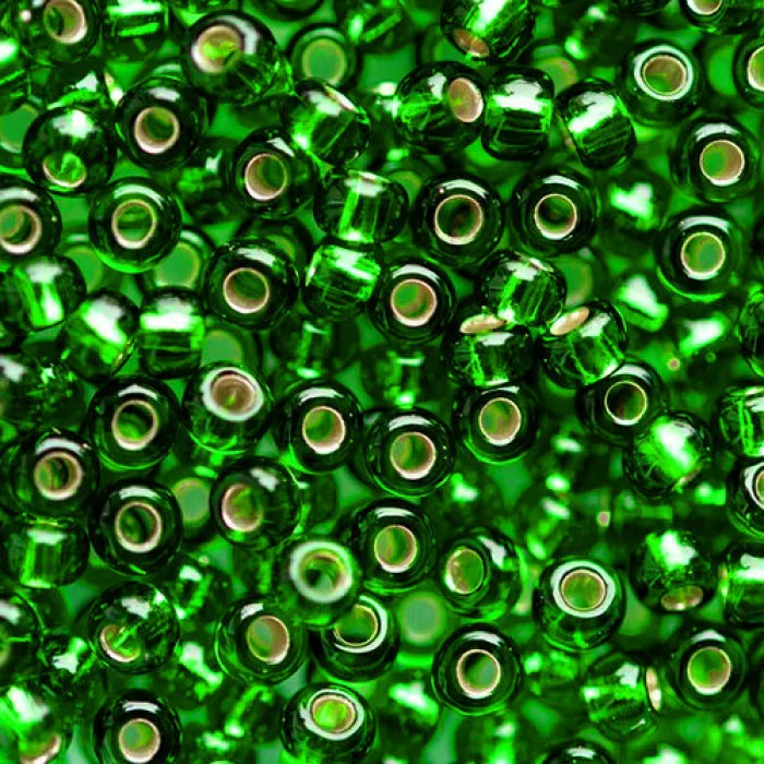 57120 10/0 чеський бісер Preciosa, зелений темний, прозорий з блискучим срібним отвором