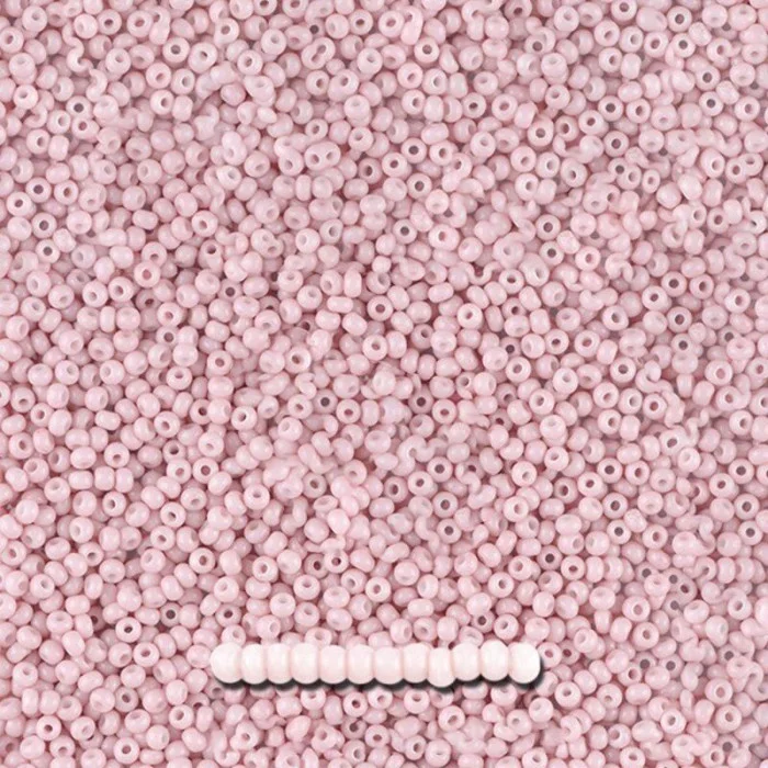 03194 10/0 чеський бісер Preciosa,  бежевий, непрозорий крейдяний сольгель