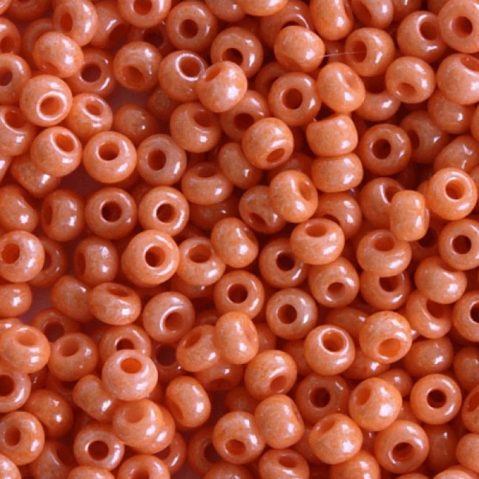 07332 10/0 чеський бісер Preciosa, помаранчевий, непрозорий крейдяний трояндовий