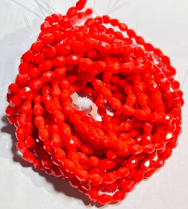 Капелька 6х8 червона світла