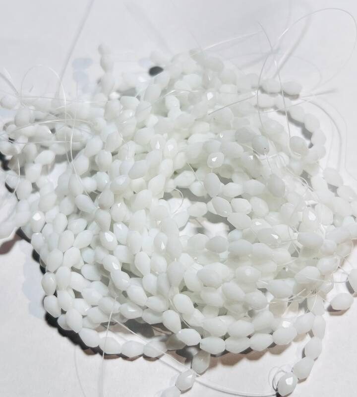 Капелька 4х6  біла