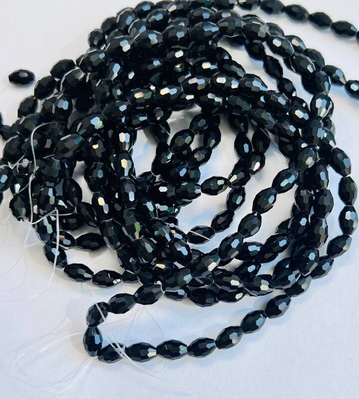 Рис 6х8 мм, чорний