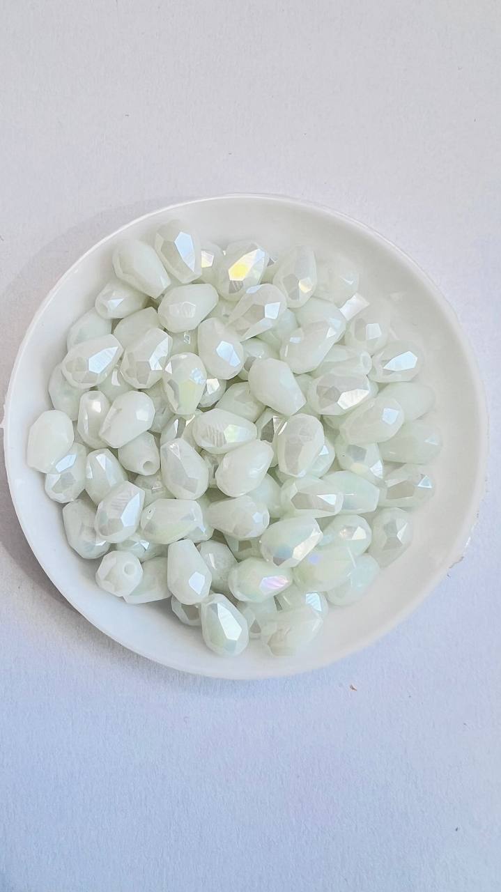 photo_5431712665736181524_y