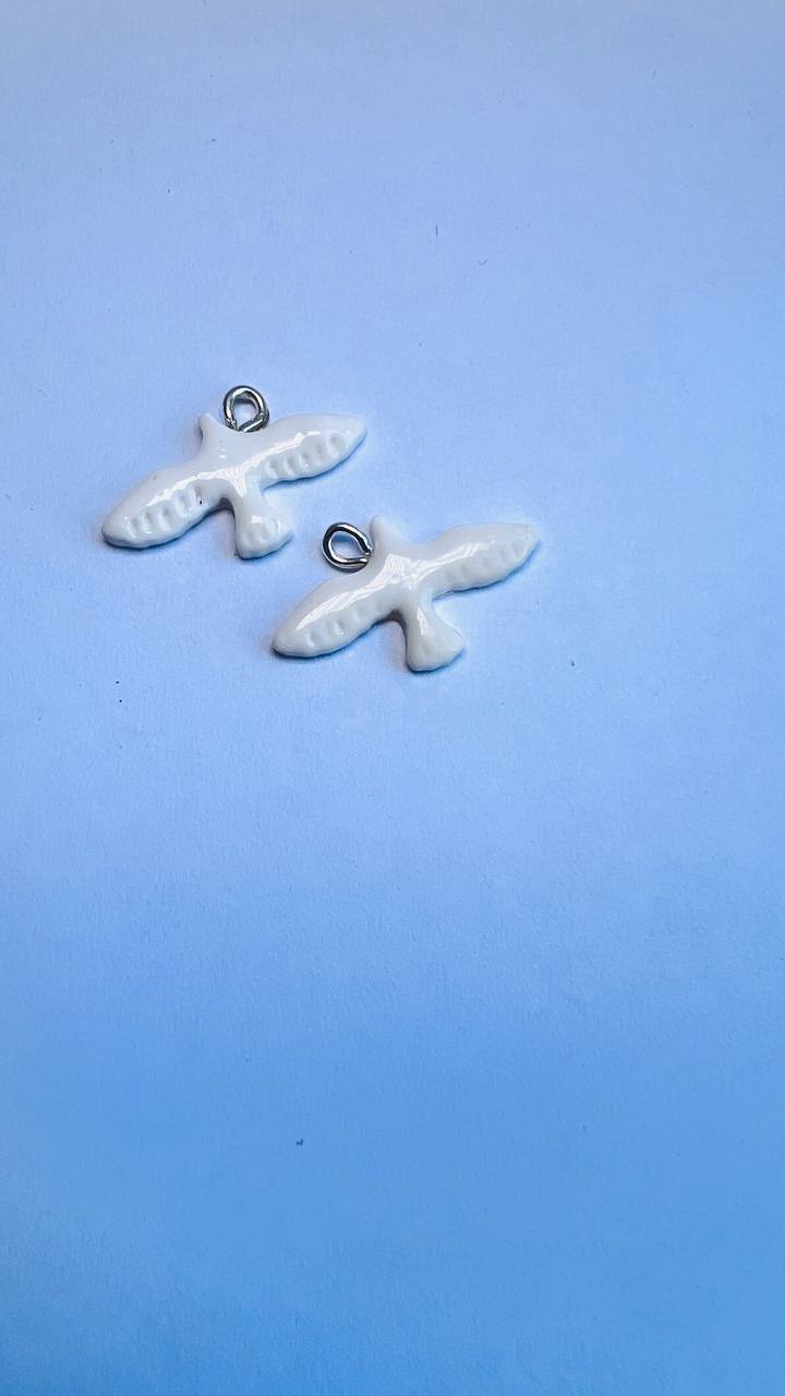 Горлиця 3 см на гачку Горлиця 3 см на гачку