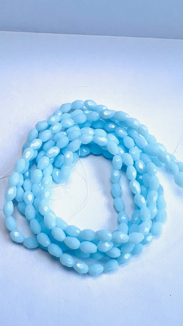 Капелька 4х6 мм, світло голубий Капелька 4х6 мм, світло голубий