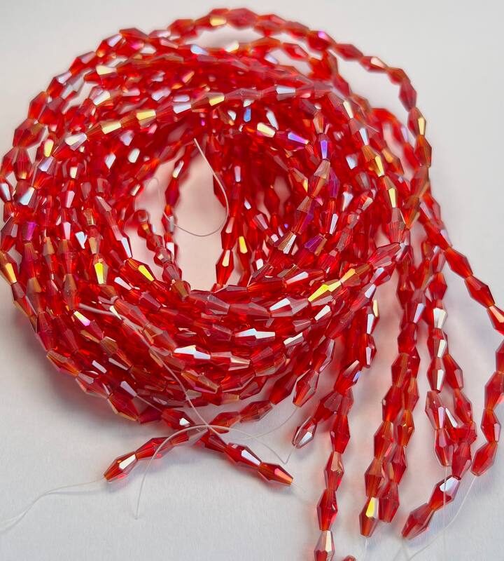 Біконуси 4х8 мм, темно червоний з переливом