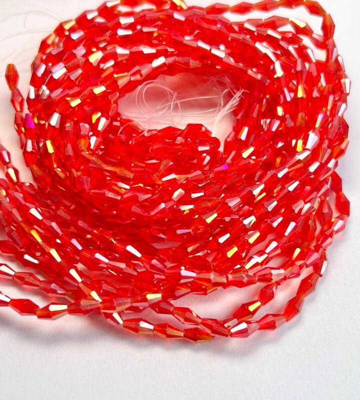 Біконуси 4х8 мм, червоний з переливом