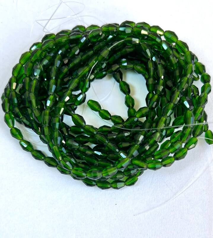 Рис 4х6 мм, зелений прозорий