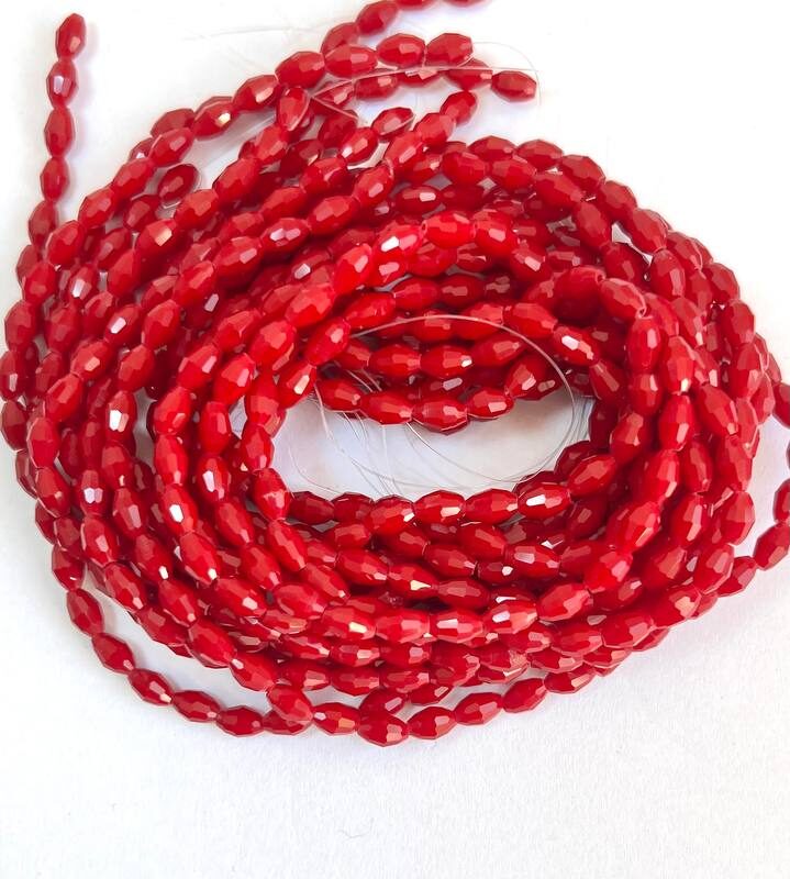 Рис 4х6 мм, темно червоний 93210