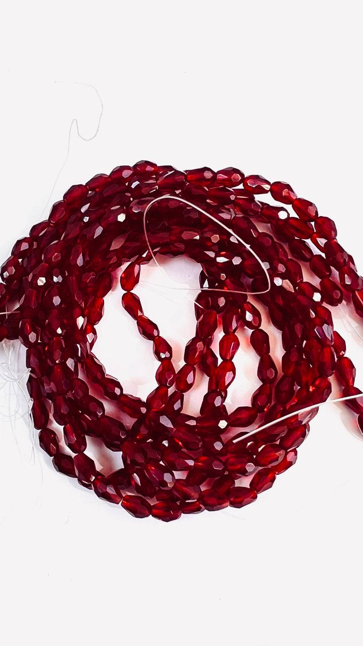 Капелька 4х6 мм, темно бордова прозора Капелька 4х6 мм, темно бордова прозора