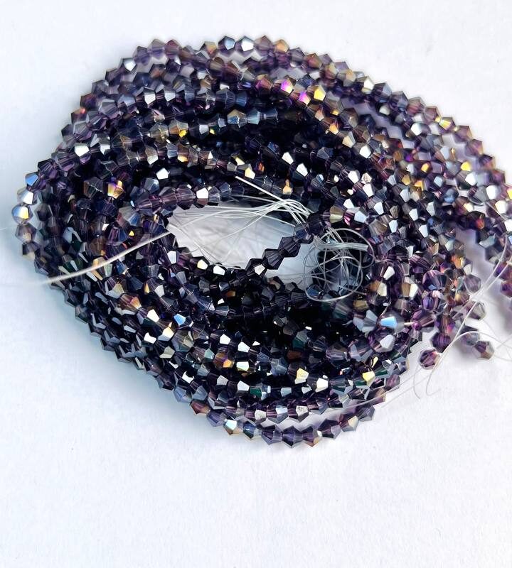 Біконуси 4 мм, Темно фіолетовий прозорий з переливом