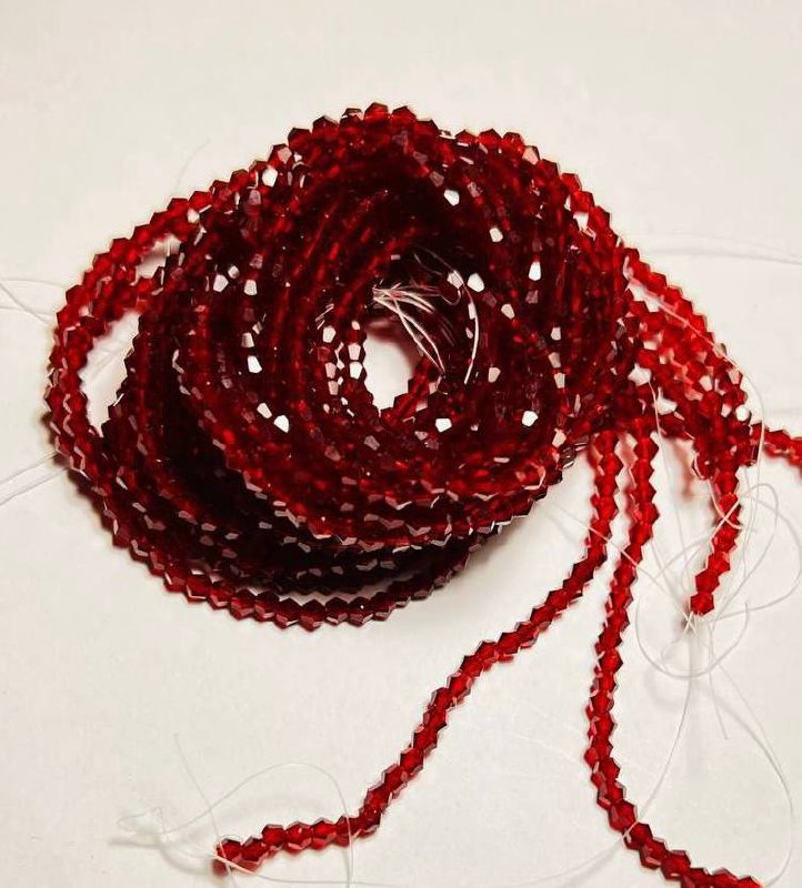 Біконуси 2мм, бордовий прозорий