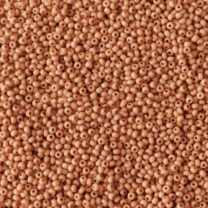 03611 10/0 чеський бісер Preciosa,  бежевий, непрозорий крейдяний сольгель