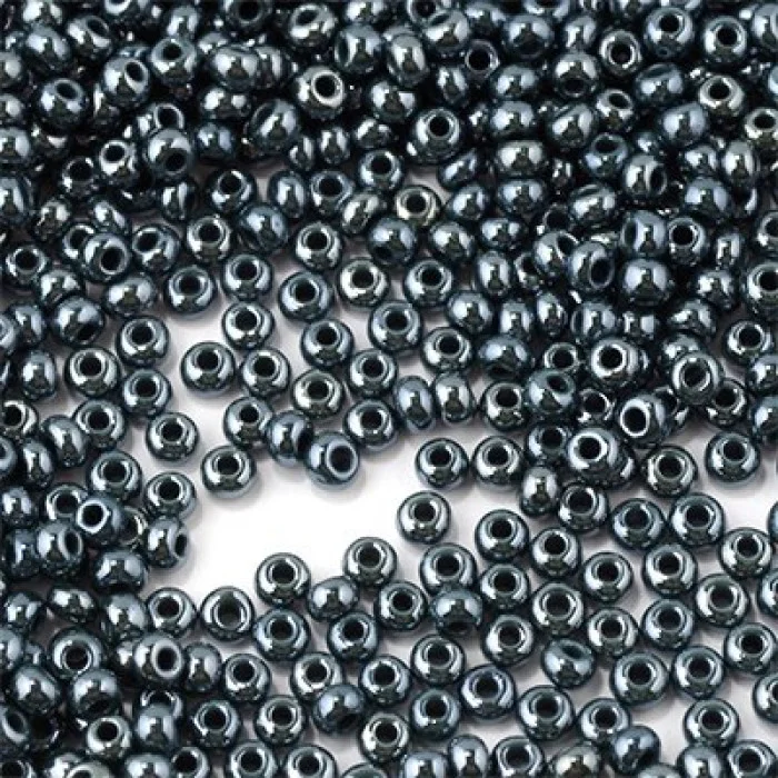 58270 10/0 чеський бісер Preciosa,  зелений темний, непрозорий глазурований