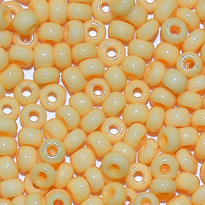 03182 10/0 чеський бісер Preciosa,  жовтий темний, непрозорий крейдяний сольгель