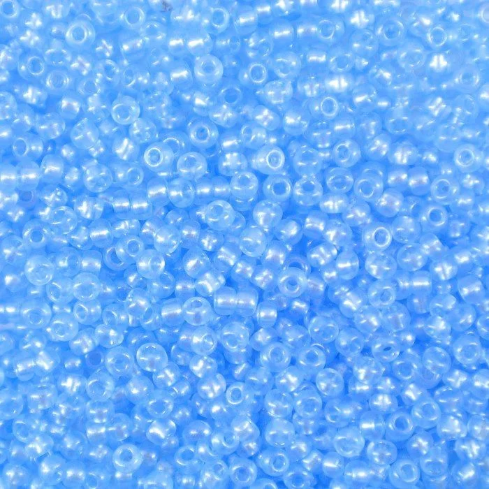 08136 10/0 чеський бісер Preciosa, блакитний світлий, кристальний перламутровий