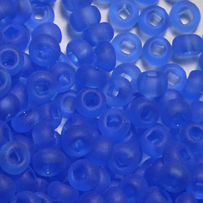 30030 matt 10/0 чеський бісер Preciosa, синій, прозорий матовий