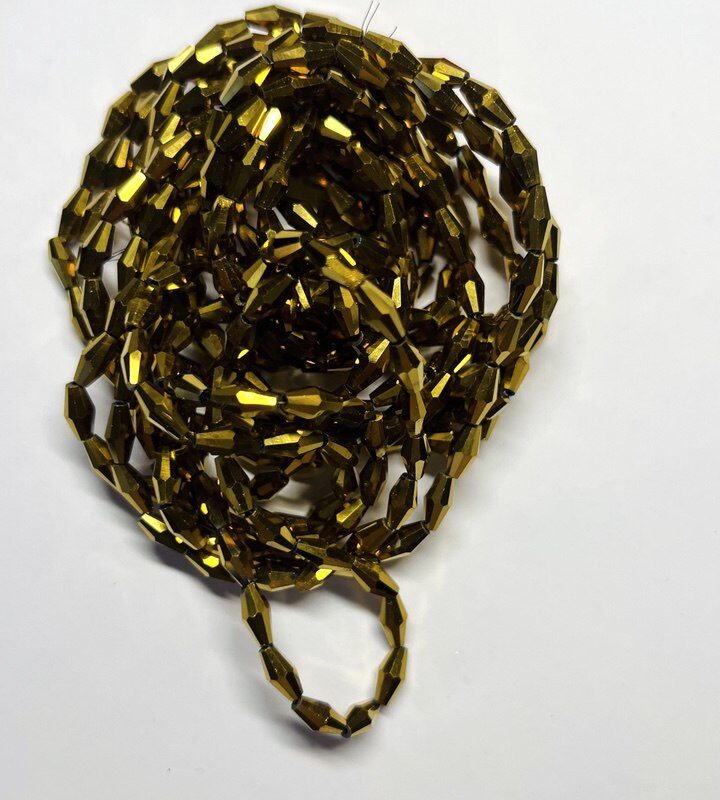 Біконуси 4х8, золото 01710