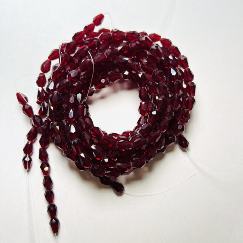 Капелька 6х8, темно бордова прозора 90120