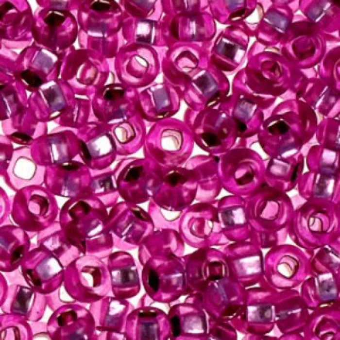 08225 10/0 чеський бісер Preciosa,  малиновий, кристальний з блискучим срібним отвором